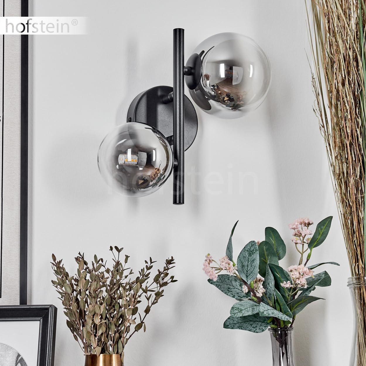 Wandleuchte Chehalis, moderne Wandlampe aus Metall/Glas in Schwarz/Rauchfarben/Klar, Leuchte im Retro/Vintage-Design mit Schirmen aus Glas (Ø 10 cm, 12cm), 2 x G9, ohne Leuchtmittel