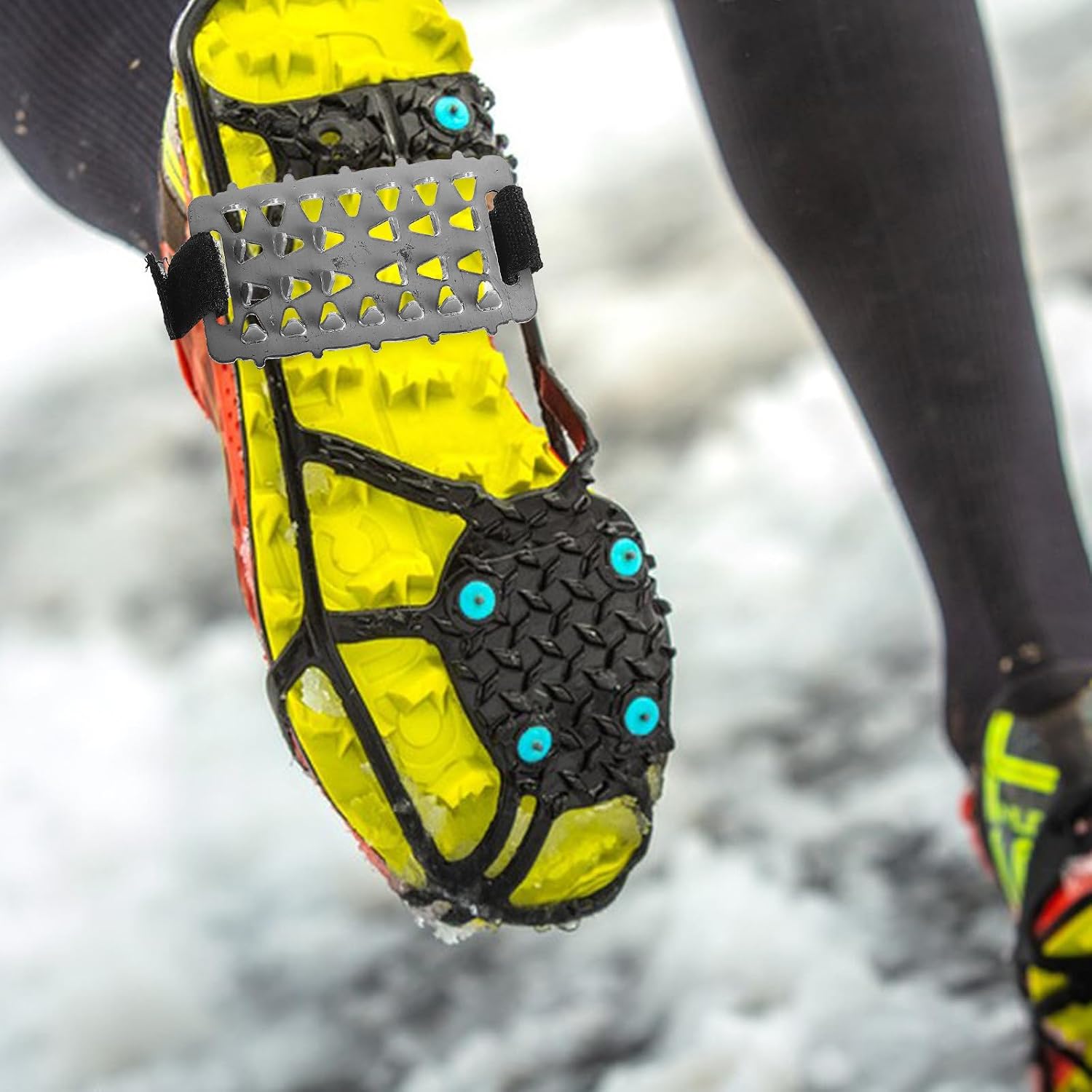 Cabilock 26-Tooth Steel Ice Grippers for Shoes, Outdoor Non-Slip Crampon Spikes, Thickened Snow Shoe Covers for Hiking and Mountaineering in Winter Conditions