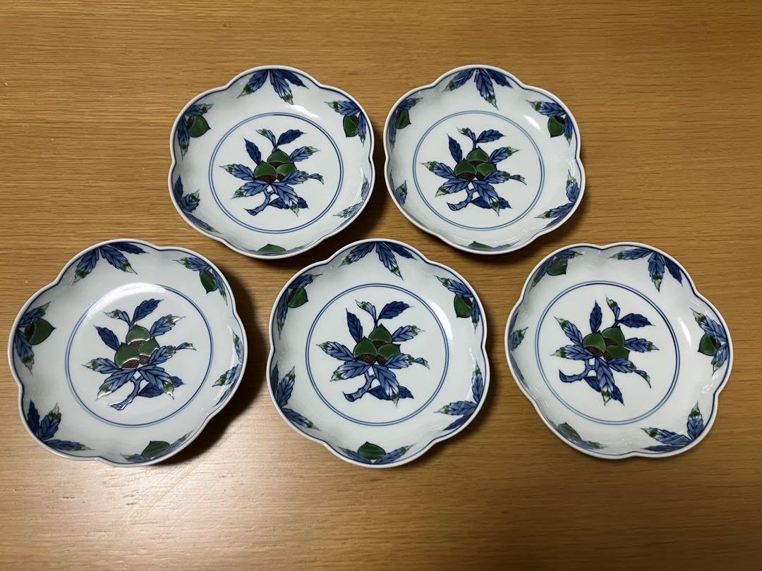 Amazon.co.jp: (箱有り)有田焼 源右衛門窯 染錦栗絵 銘々皿揃 : ホーム  