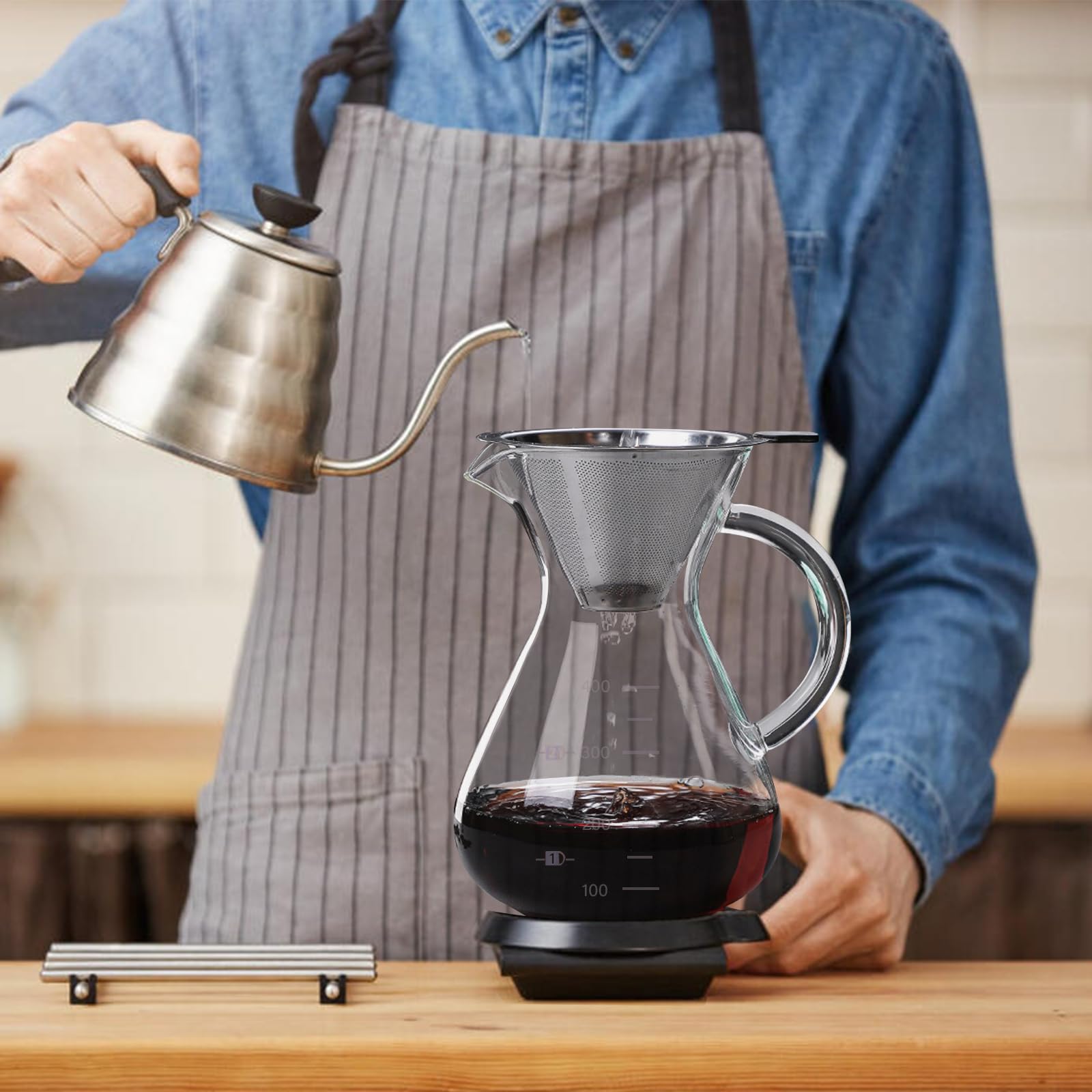 Cafetière Manuelle, 400ml Verre Cafetière Filtre avec Filtre Café Permanent et Poignée Résistante à la Chaleur, Permet de Préparer Jusqu'à 2 à 3 Tasses pour la Maison