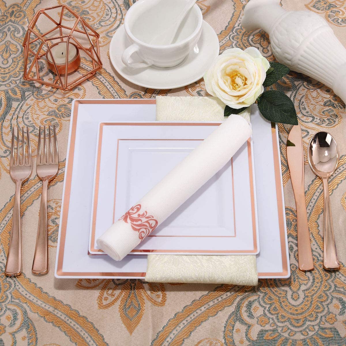 Set van 4 vierkante borden met rozenprint - Keuken | Servies Set van 4 vierkante borden met rozenprint - Keuken | Servies