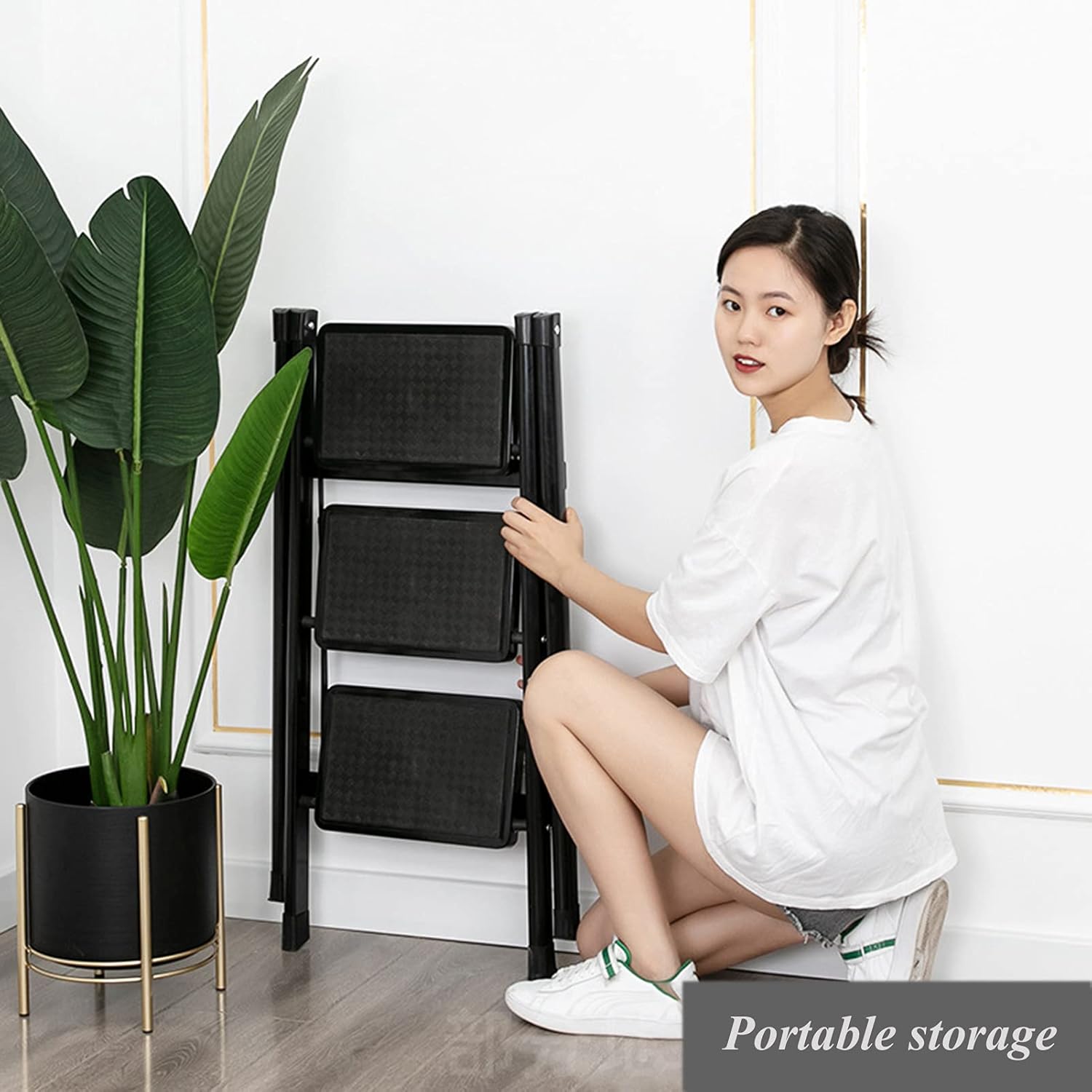 Step Ladder, Folding Step Stool with Anti-Slip Wide Pedal, Portable Sturdy Steel Ladder 330lbs Safety Household Ladder Multi Purpose Folding Ladder for Home Kitchen Office, Space Saving