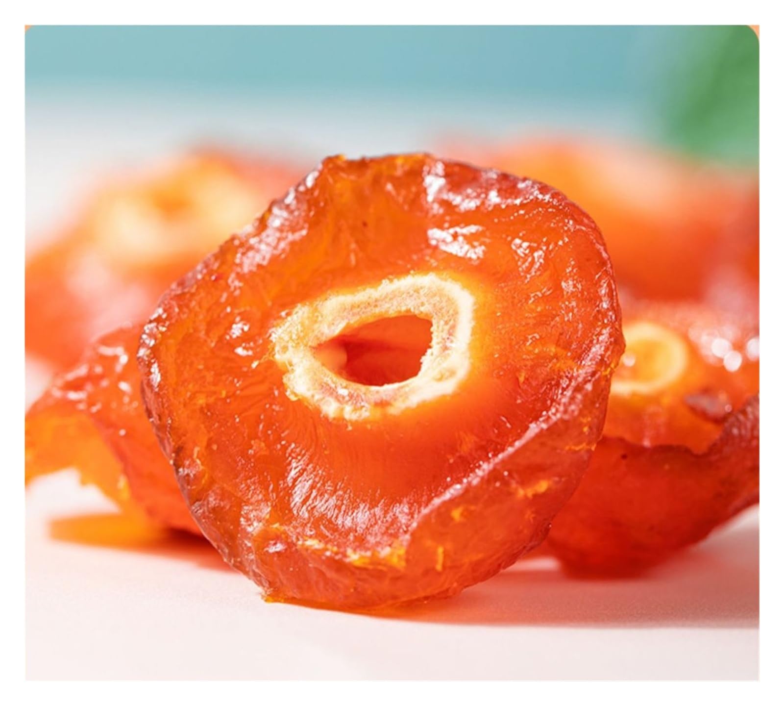 500 g de caramelos de ciruela semisecos, con un aroma fragante y una textura masticable satisfactoria, ofrecen un sabor verdaderamente delicioso.