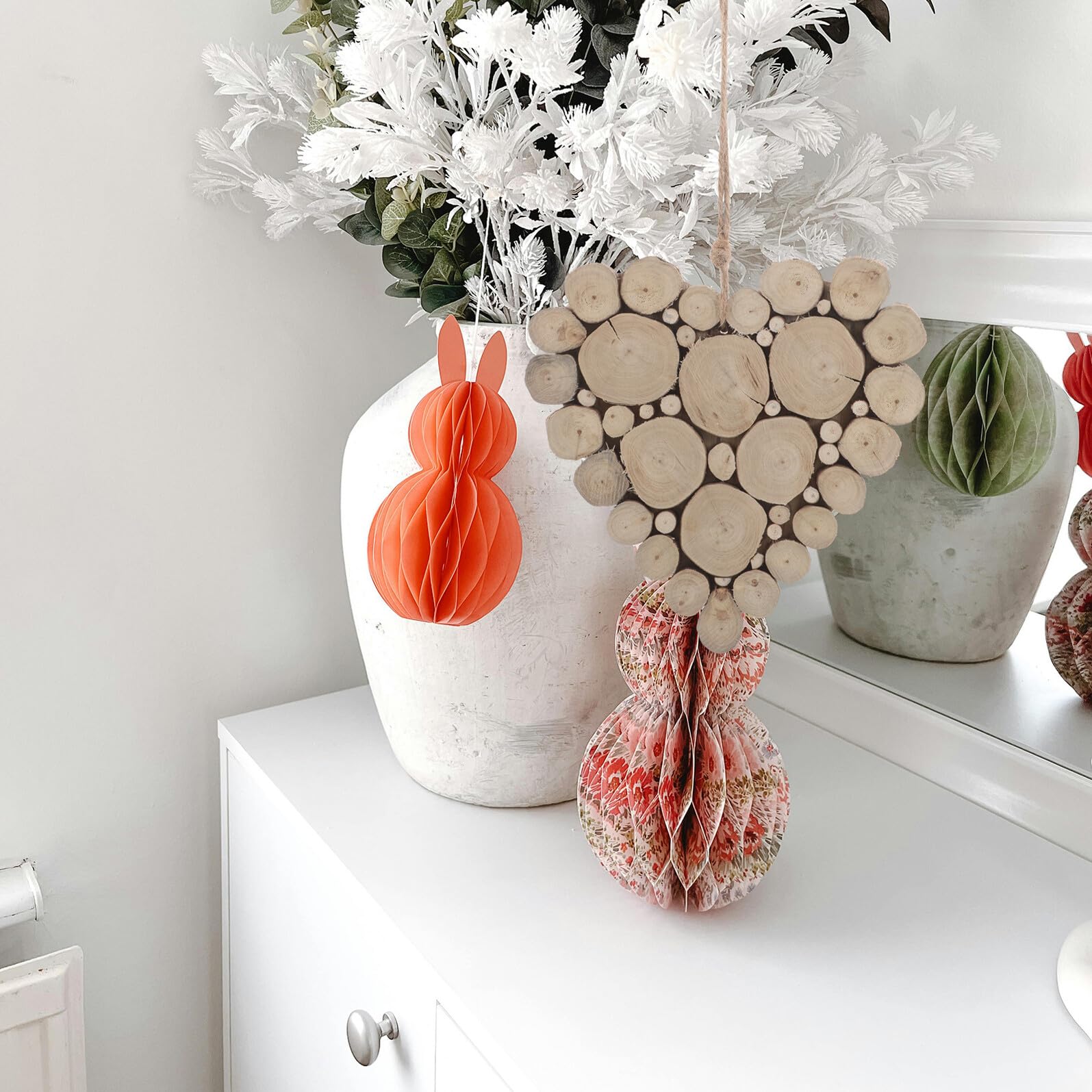 TOYANDONA Adorno Colgante de Madera Maciza en Forma de Corazón 20 CM para Decoración Rústica de San Valentín Obsequio Romántico para Mesa Pared y Fiesta de Compromiso
