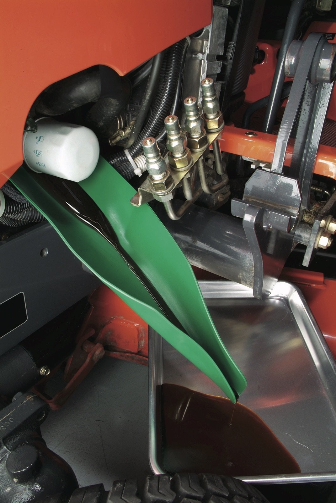Form-A-Funnel Flexible Draining Tool - Truck & Tractor