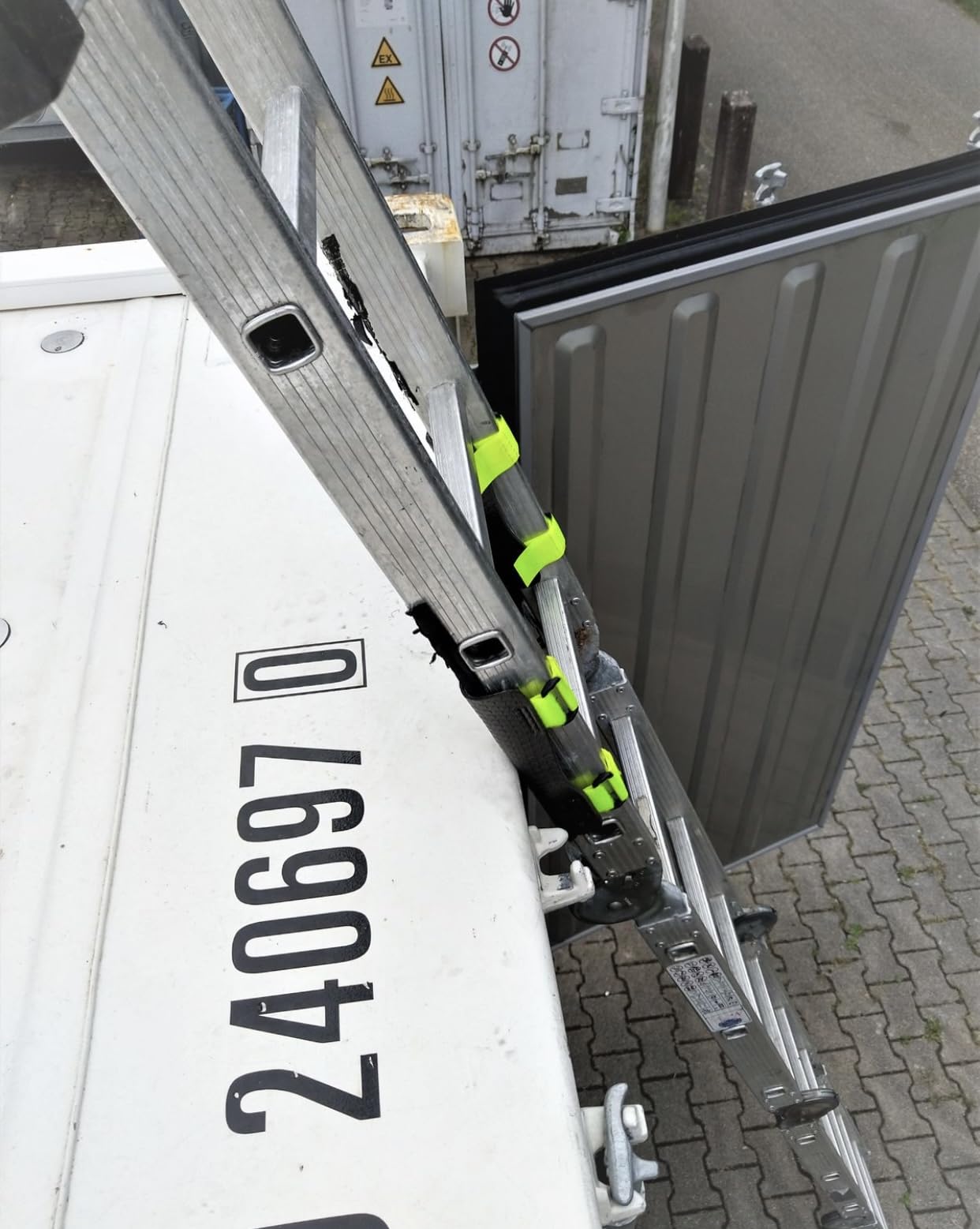 Leiterkopfrutschfixierung Standard - Unfallschutz Antirutsch Leiter Sicherung für Anlegeleiter, Schiebeleiter, Mehrzweckleiter, Sprossen- & Teleskopleiter - Leitersicherung