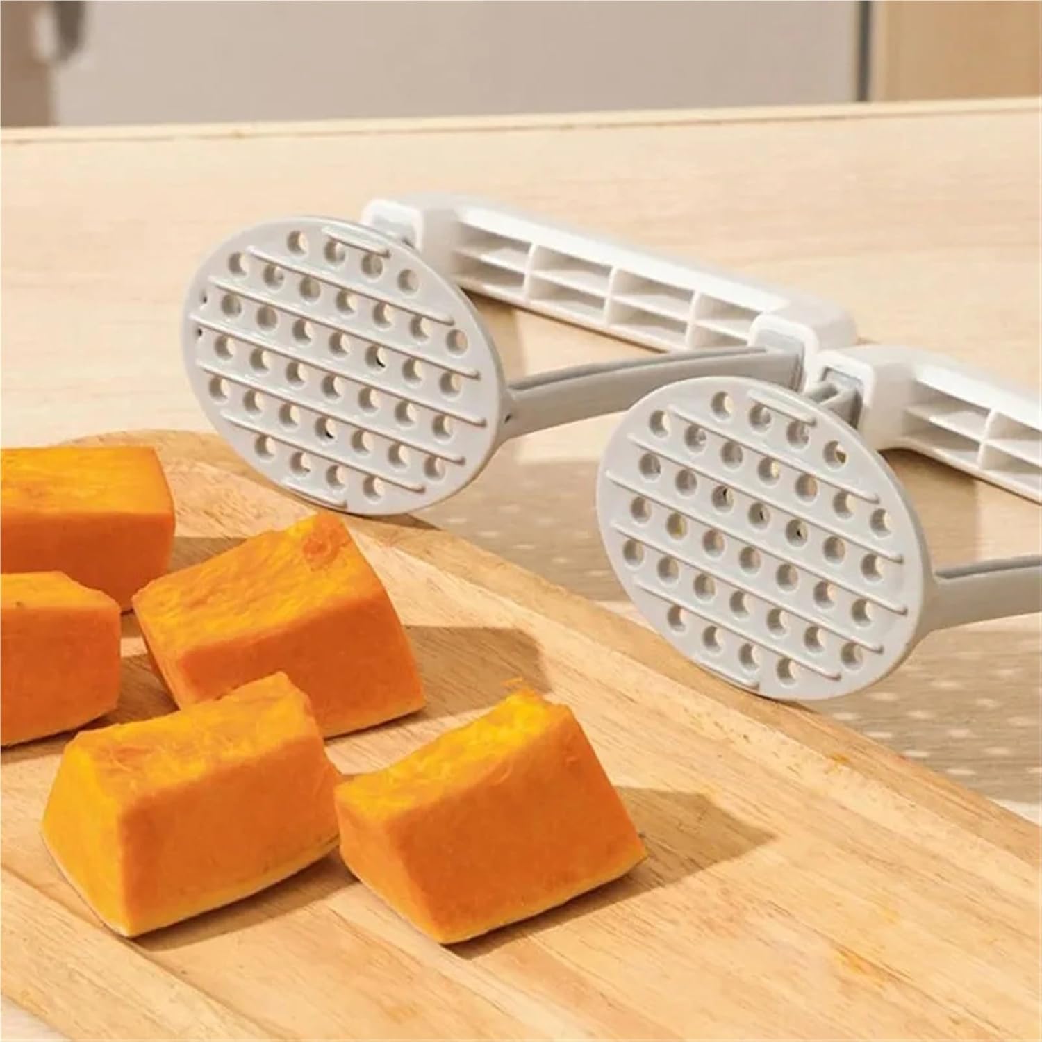 Manual Potato Masher & Ricer – Kitchen Vegetable Masher with Non‑Slip Handle