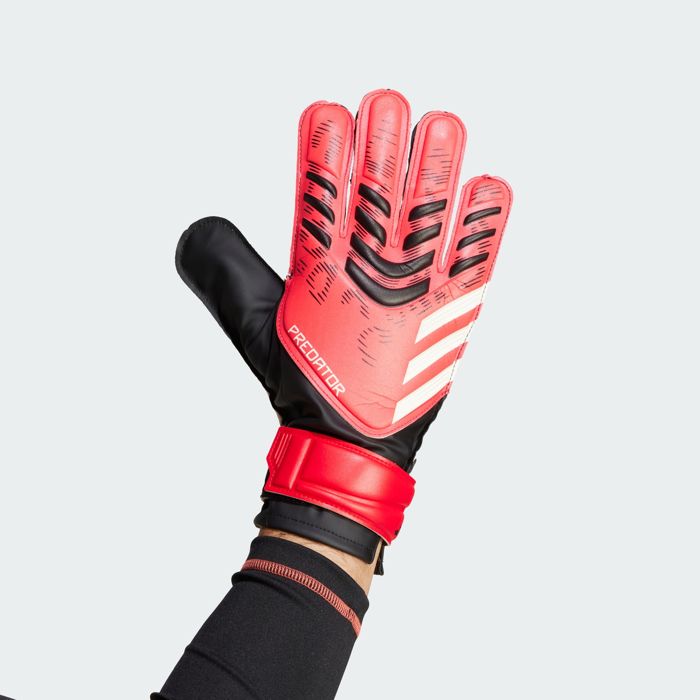 adidas Predator Training Goalkeeper Gloves — image 1