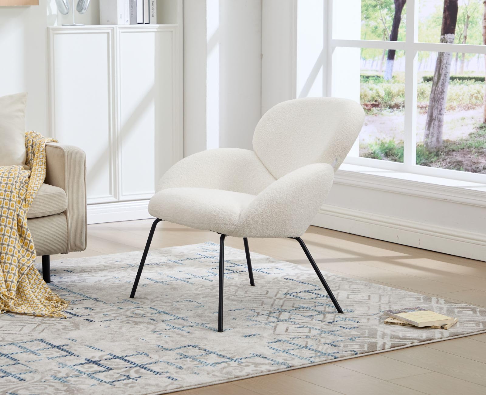 chairus Poltrona da Salotto Moderna Design Poltroncina in Pelliccia, Bianco | Poltrona Relax con Gambe in Metallo Poltrona Imbottita per Soggiorno/Camera da Letto/Relax