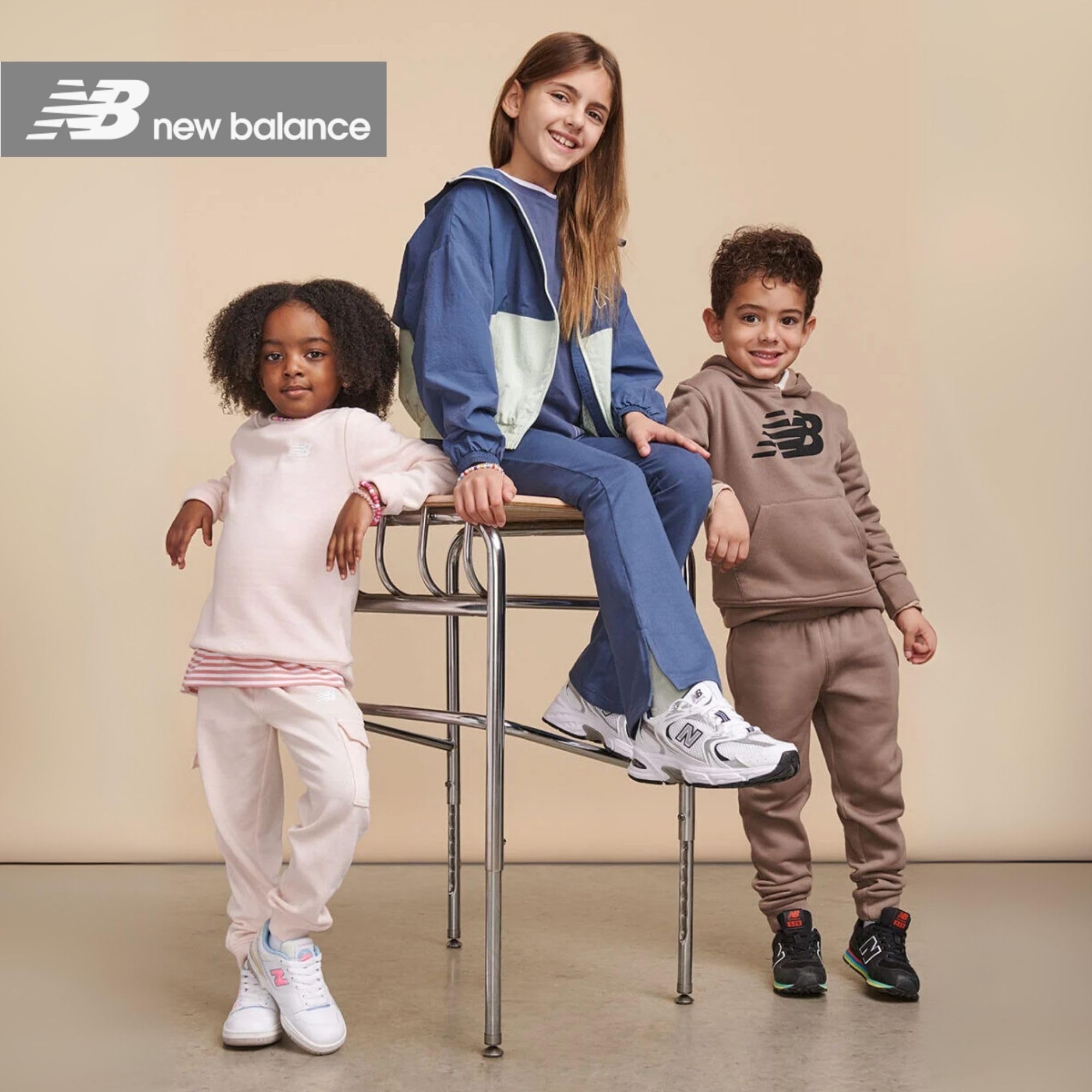 New Balance Tuta per ragazzi e bambini, 3 pezzi, felpa con cappuccio, t-shirt, jogger, in morbido pile misto cotone (2T-12)