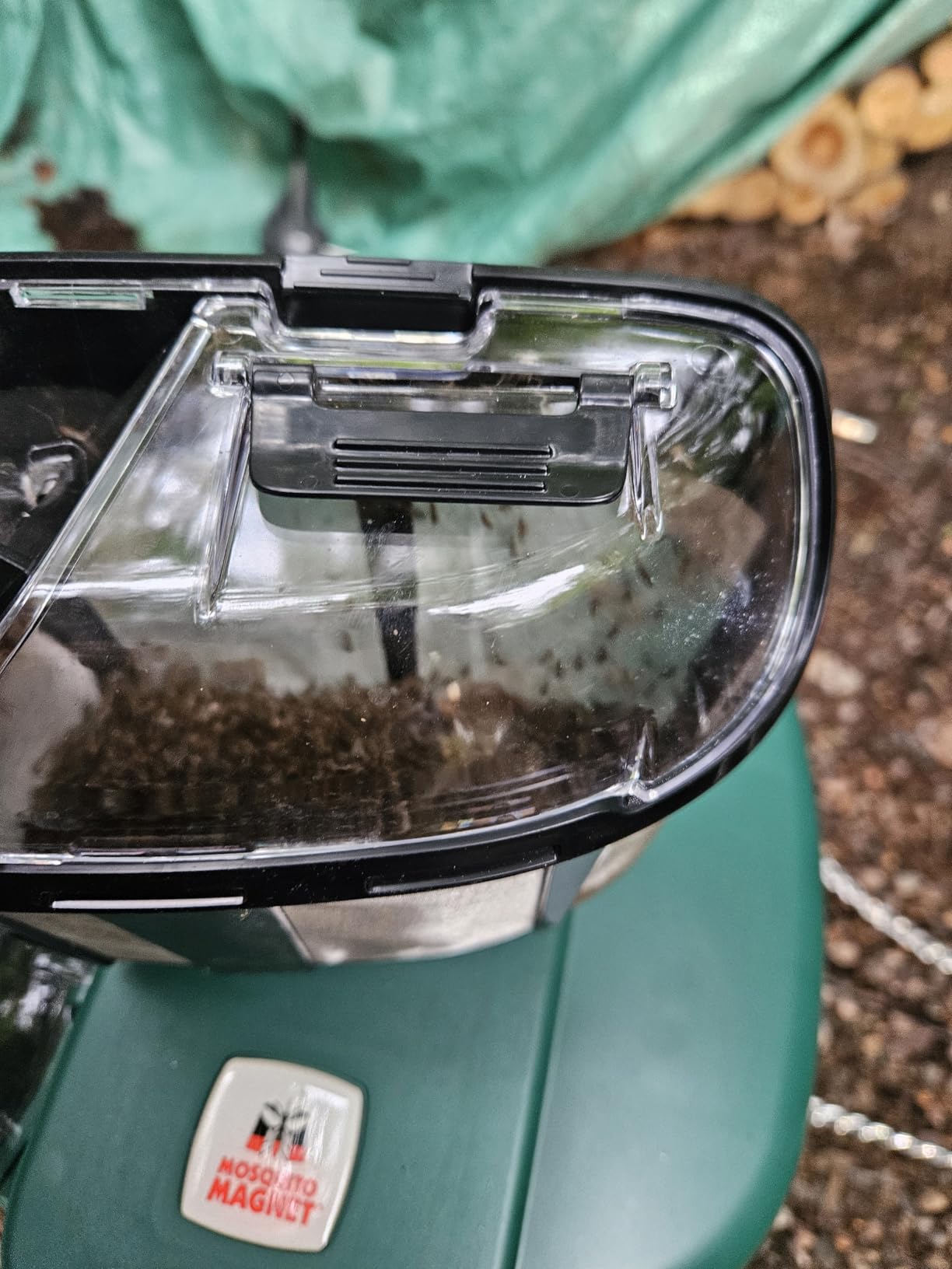 Mosquito Magnet MM4202B Patriot Plus Mosquito and Flying Insect Trap ...