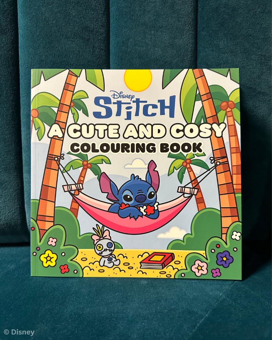 Disney Stitch: A Cute and Cosy Colouring Book