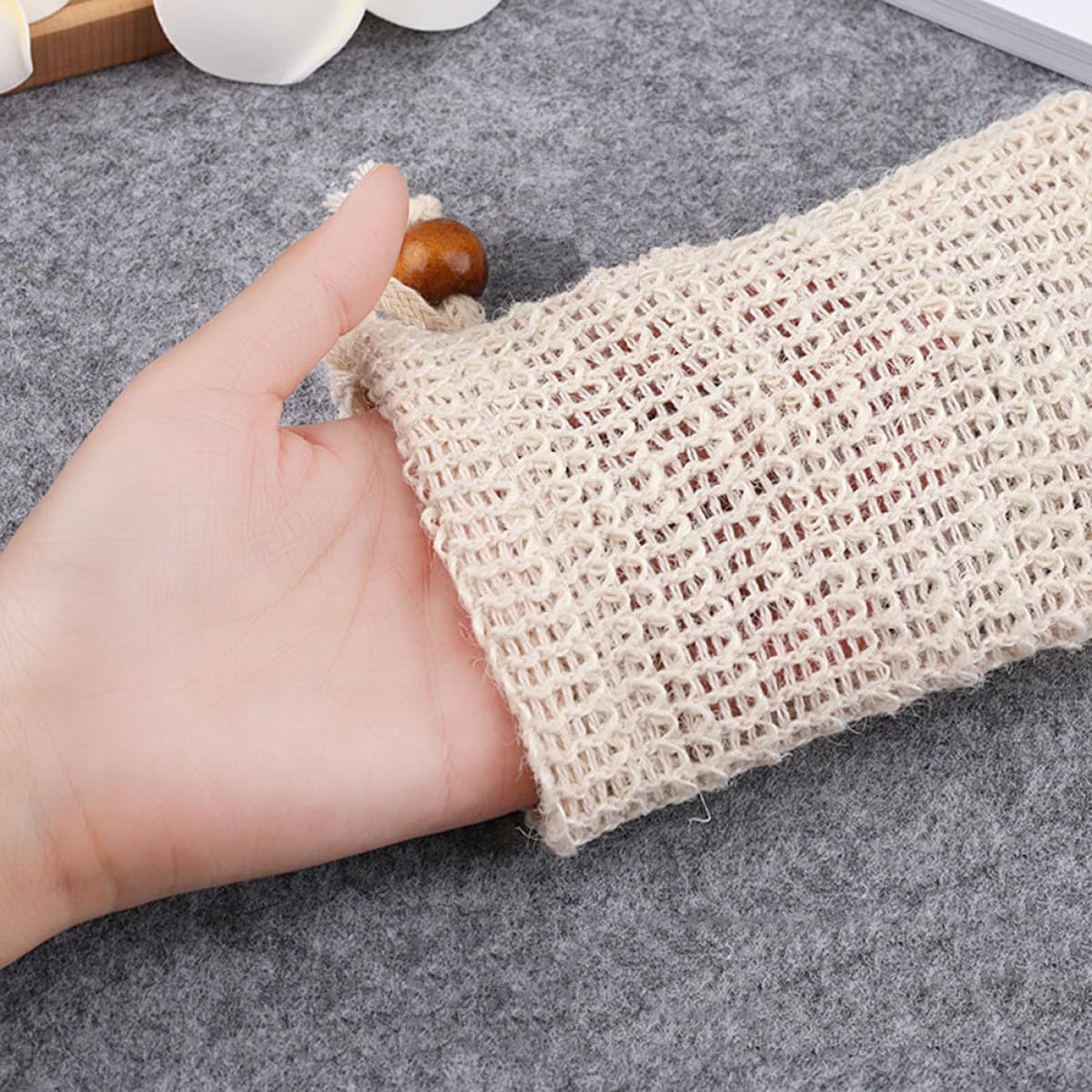 Foaming Mesh Soap Saver Bag 6pcs Exfoliating Shower Tool for Body and Facial Cleansing for Handmade Soaps and Bathing