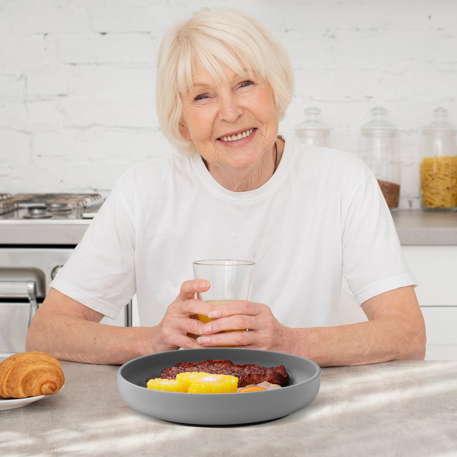 Assiette Anti-débordement pour Personnes Âgées 2 Pièces en Silicone | Base à Ventouse, Usage Hospitalier et Maison de Retraite, Conception Anti-renversement pour Adultes