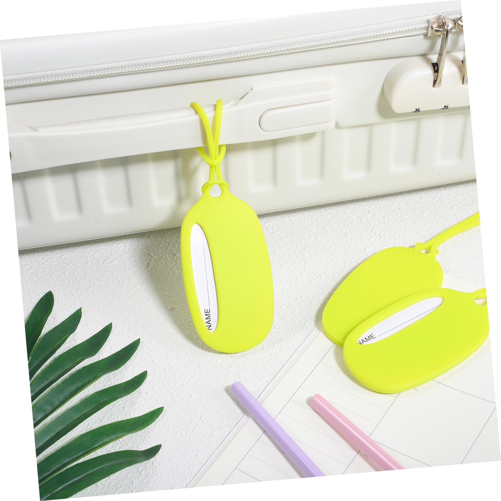 LIFKOME 15pezzi Pz Etichette Per Valigie Silicone Targhette Per Bagagli Colorate e Resistenti Per Valigie Borse e Passeggini Facili Da Usare e Personalizzabili