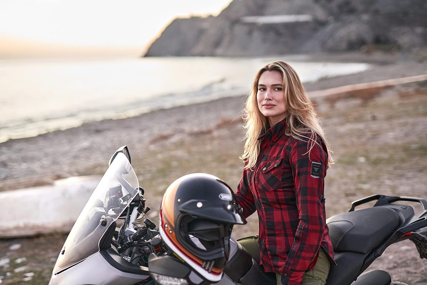 SHIMA Renegade 2 Motorbike Shirt for Women AirForce Back Protector Armour Riding Motorcycle Jacket Stretch Bikers Ventilated Lightweight Armoured Bike Textile Motorcycles (Womens, Red, L)