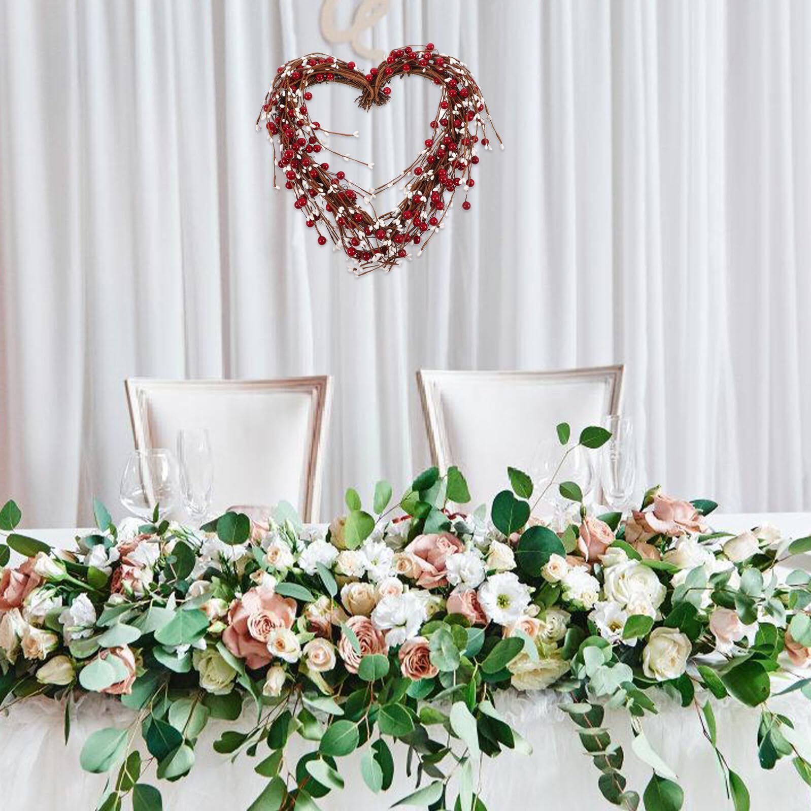 DOITOOL Guirnalda de Bayas Artificiales con Forma de Corazón Colgante Elegante para Decoración de San Valentín Roja para Fiestas y Puerta Adorno Duradero y Detallado