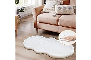 Ultra-Soft White Faux Rabbit Fur Mirror Carpet: A Plush Haven for Your Home