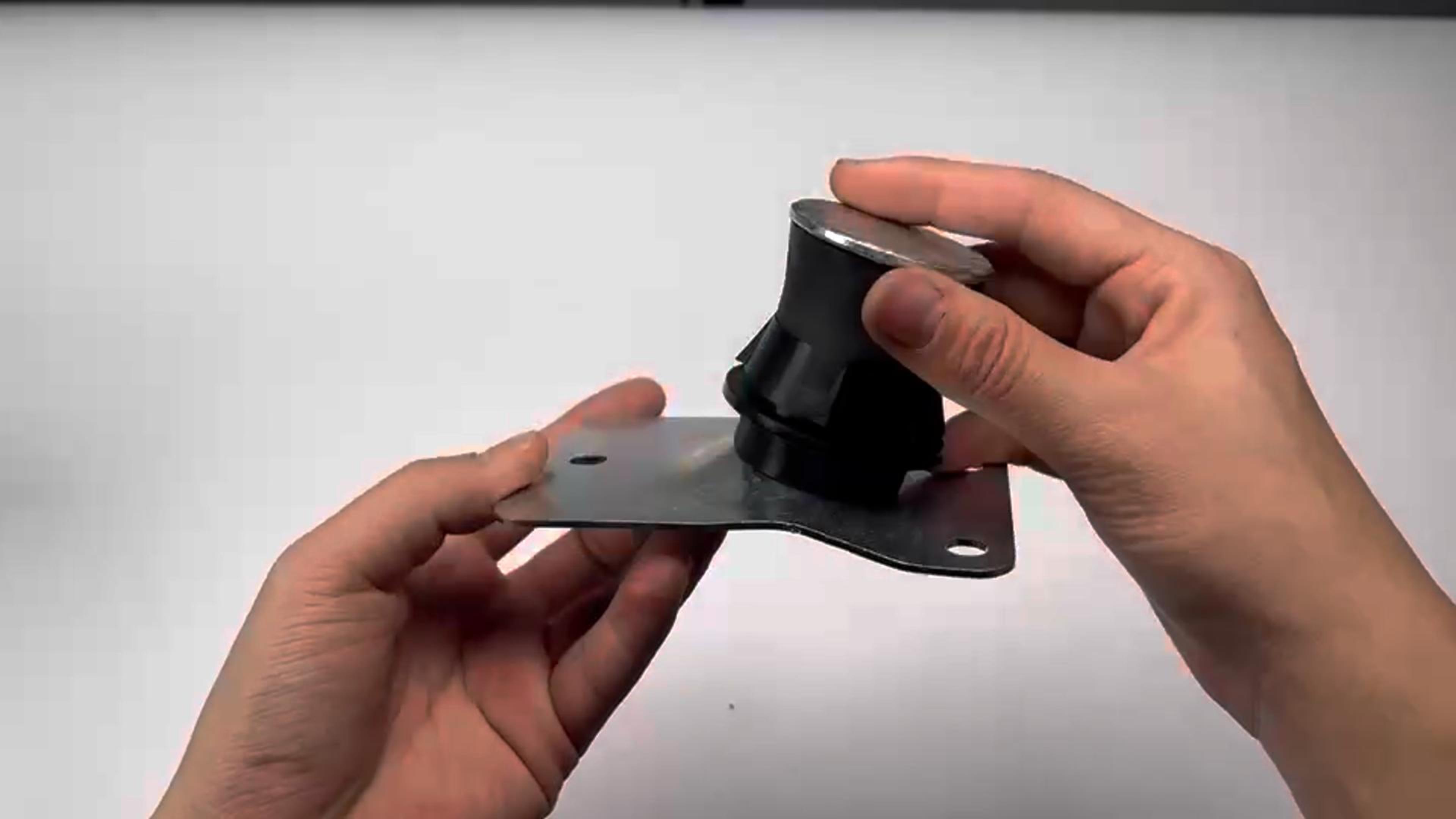 A ページ Amazon.com: Dusledel BK3Z-61247A64-C Rear Door Bumper Stop