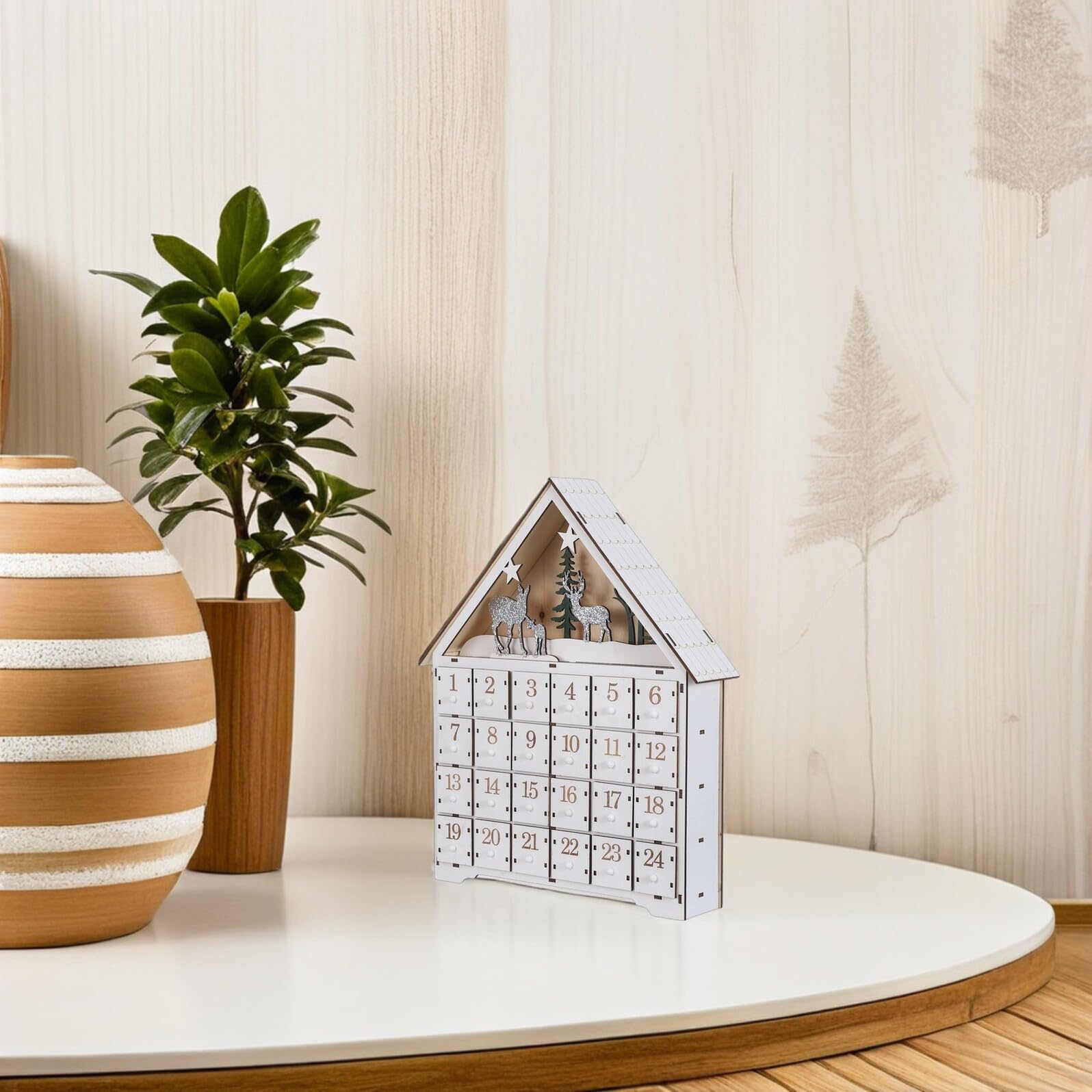 Holz Adventskalender Hausförmig mit Aufbewahrungsfächern LED Beleuchtung Rentier Weihnachtsdekoration Wiederverwendbarer Countdown Kalender für Erwachsene und Frauen Nachhaltige