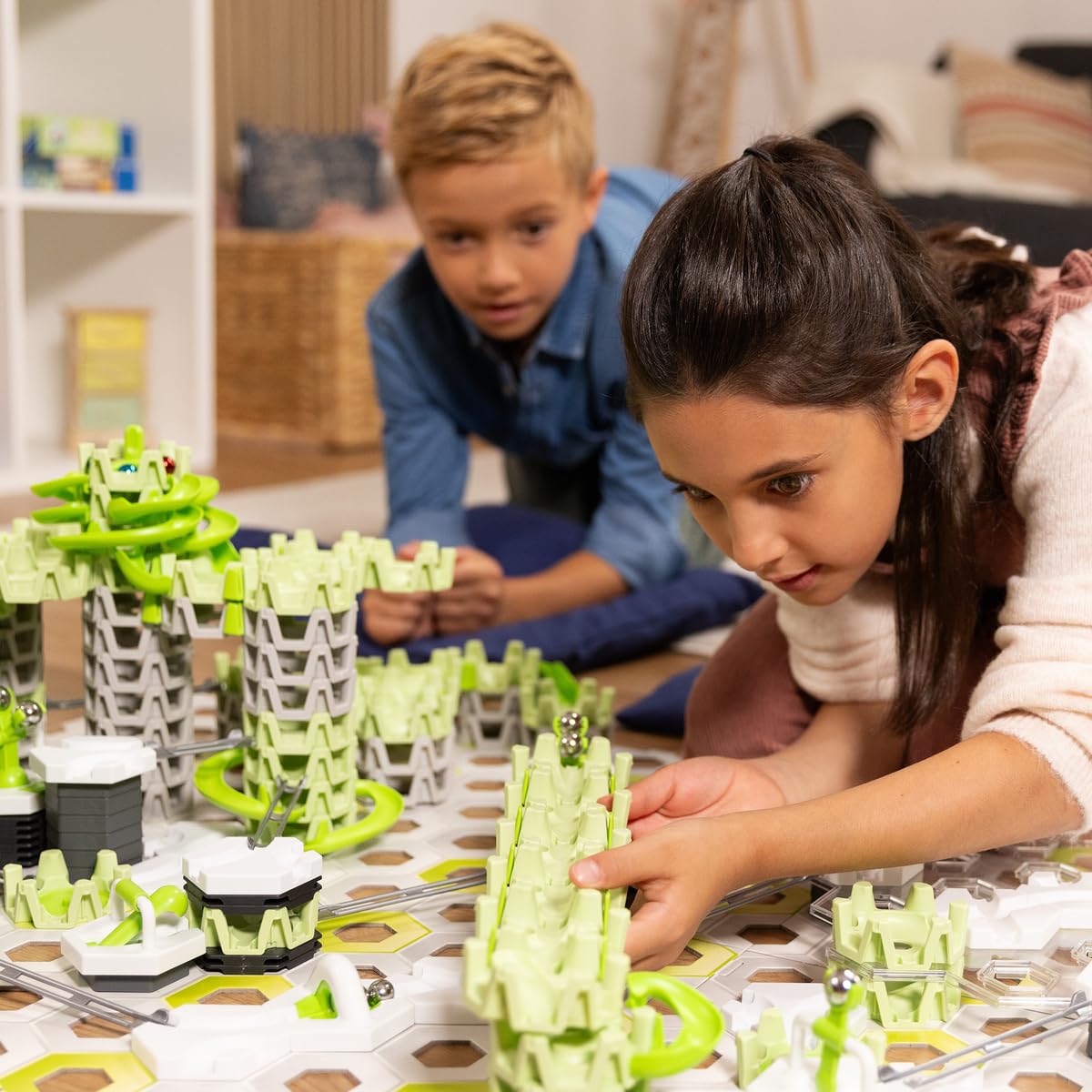 Ravensburger - Gravitrax - Action Set Skytrax XL +200 pièces - Circuit de Billes - Jeu de Construction créatif - Dès 8 Ans - 25960