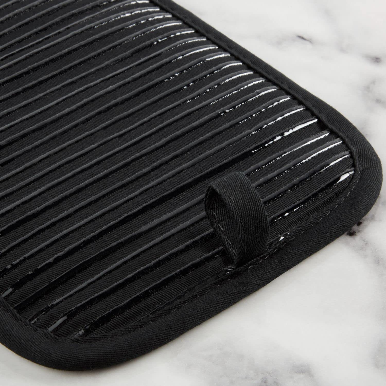 KitchenAid Quilted Cotton Terry Cloth Oven Mitt, Pot Holder, Kitchen Towel 4-Pack Set, Heat Resistant, Silicone Grip, Gift Set, Matte Black, 16"x26", 7"x13" & 7"x10"