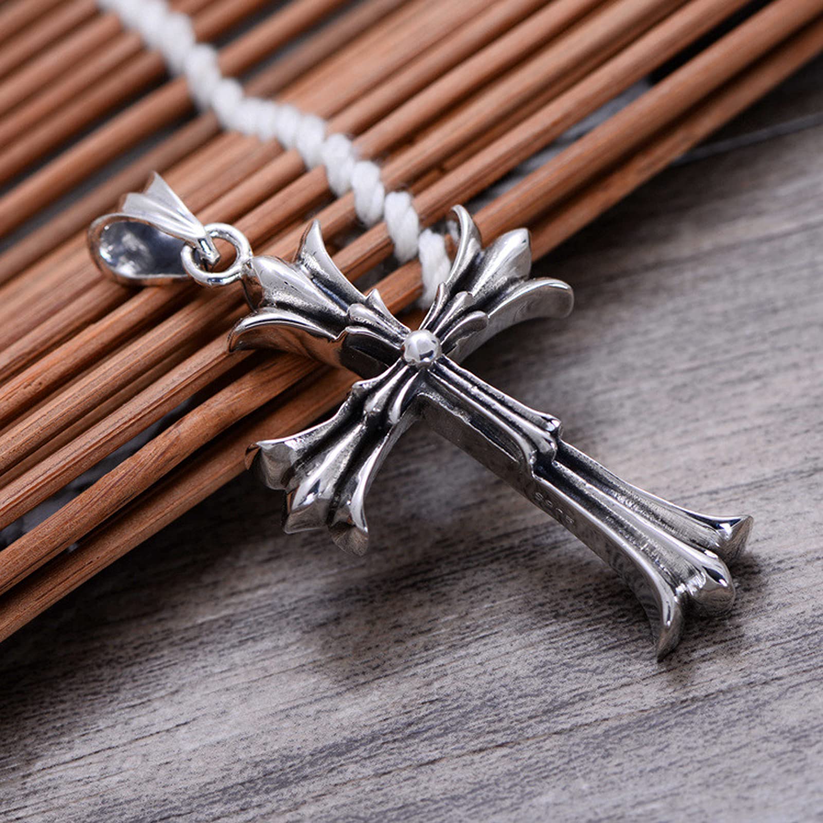 925 Joyas de Plata esterlina Cruz de Plata Vintage Colgantes de Moda Simple para Hombres y Mujeres