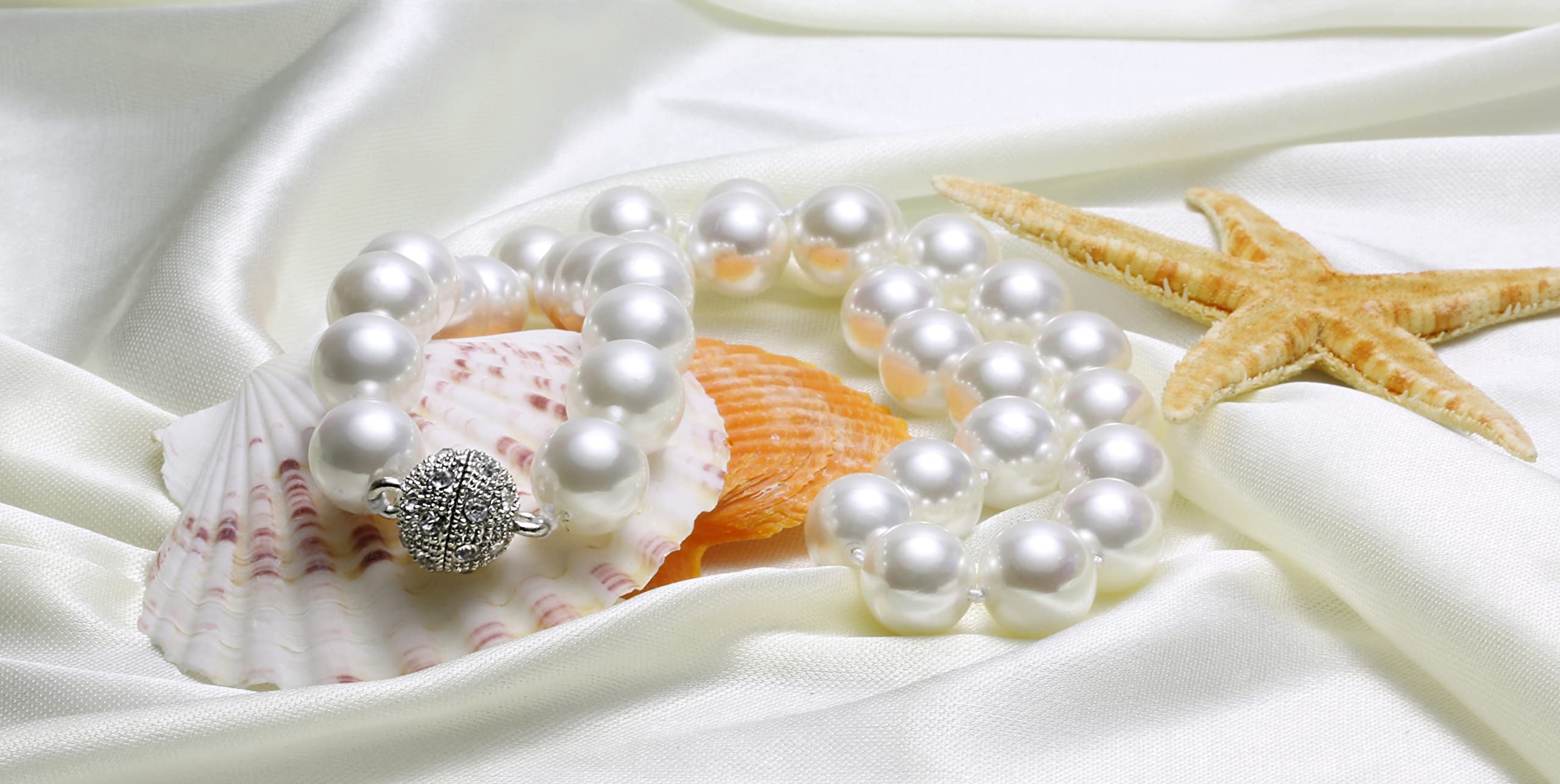 Perlenkette für Damen Magnetverschluß - mit weißen runden Perlen - Elegante Kette mit Muschelkernperlen für jeden Anlass - die Halskette - Choker Pearl Necklace für Frauen