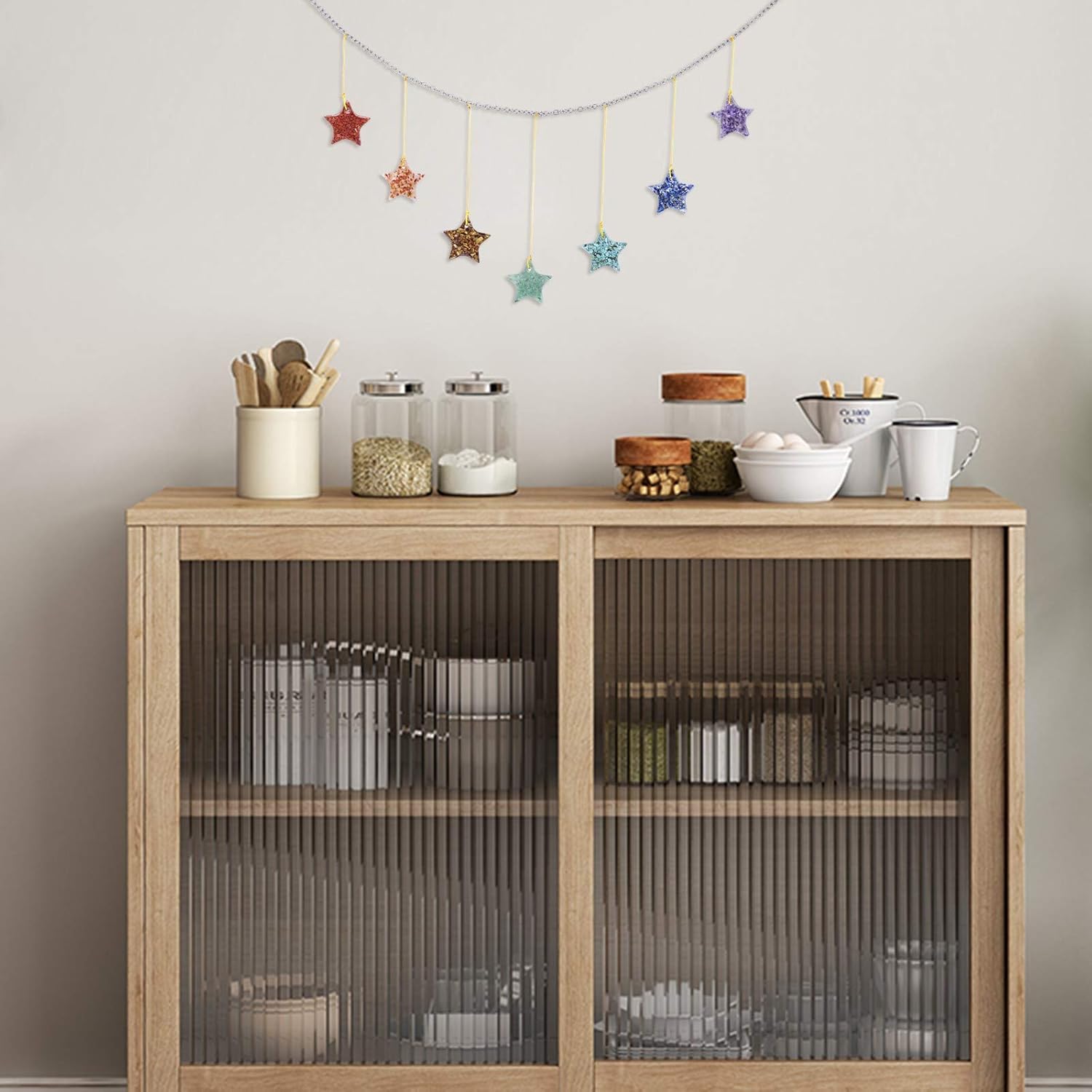 Amogeeli Resin Crystal Star Wall Hanging Decoration, Colorful Garland Ornament for Wedding Party