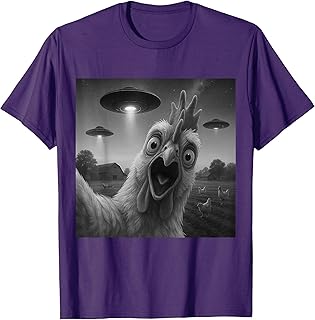 Chicken Rooster Funny Selfie Chicken with UFOs Weird Aliens T-Shirt