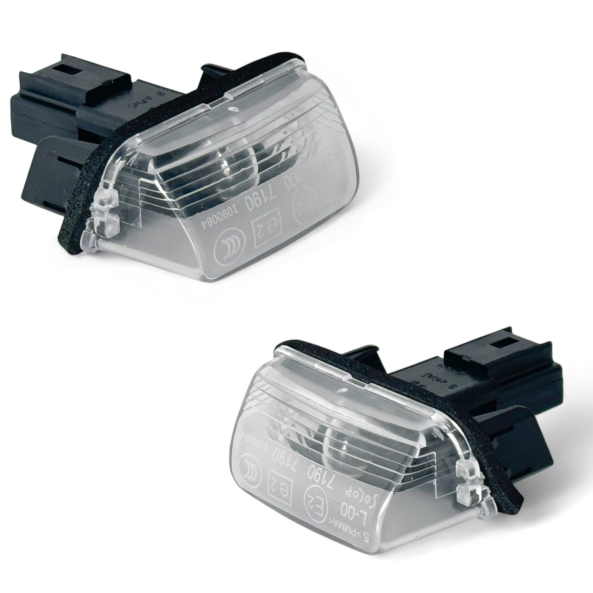 Lot de 2 Eclairages de Plaque Immatriculation Feux de plaque avec ampoule pour BERLINGO, C3, C4, C5, DS4, SAXO, XSARA, 206, 207, 306, 307, 308, 406, 407, 5008 et PARTNER - OEM 6340A3 6340.A3