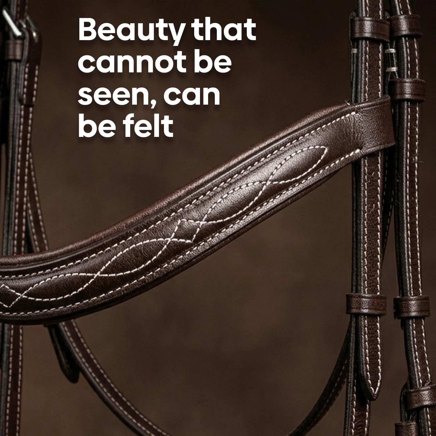 Equine Care Brida de caballo inglés con riendas – Costura elegante, corona acolchada y muserola, cuero curtido vegetal, accesorios de acero inoxidable, tachuelas Hunter de tamaño completo