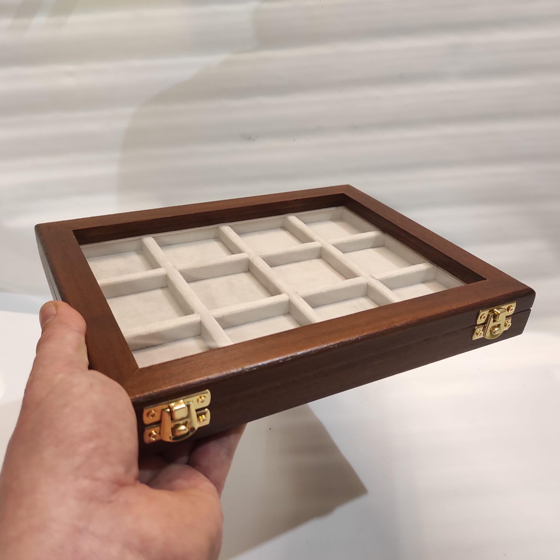 Caja para Monedas y medallas de colección en Madera y Terciopelo, 4 configuraciones de Compartimentos, Hecha a Mano en Italia, Personalizable