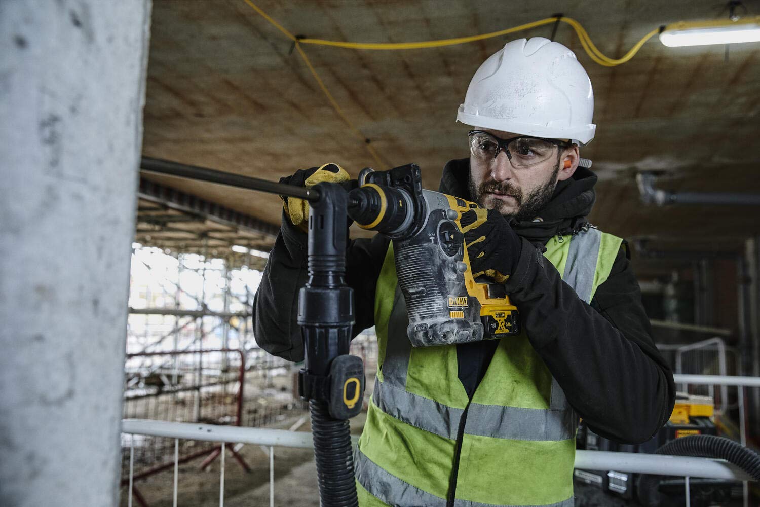 Dewalt DCH274P2T-QW - 18 v inalámbrico martillo combi, 5ah li-ion, dch274p2t qw