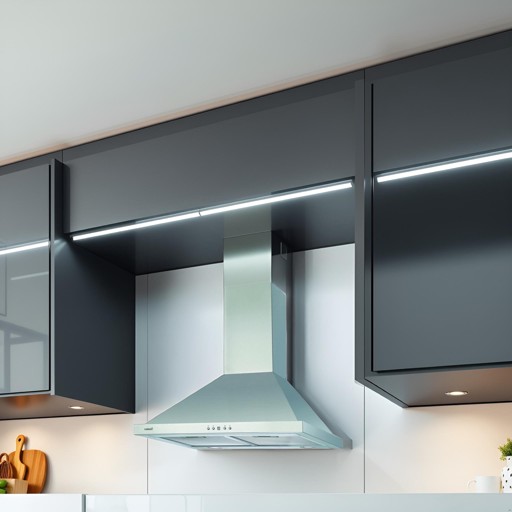 CATA Dunstabzugshaube BETA PRO 7000 X Elektronische Steuerung Timer 3 Stufen Abluftbetrieb 1027 m³/h Geräuschpegel 64 dB Motor A100 Verbrauch 380 W LED-Beleuchtung Farbe Edelstahl