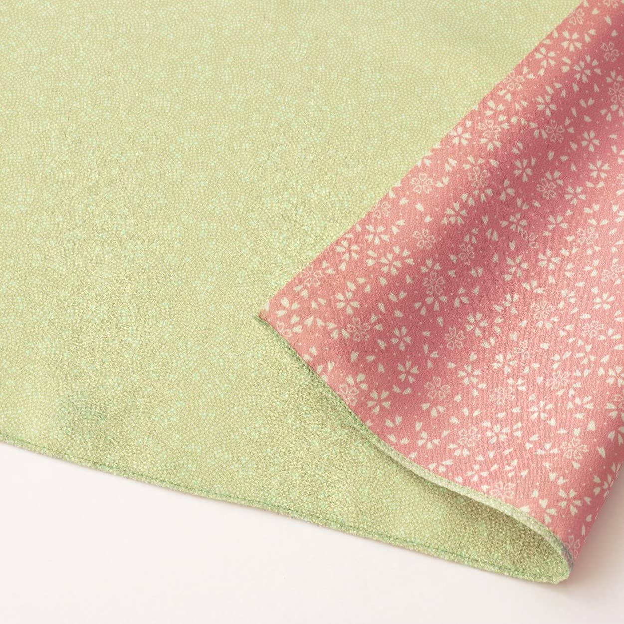 Musubi Furoshiki Wrapping Cloth 27.6 inches (70 cm) Double-sided Reversible Shark Wakaba/Pink Made in Japan 10169-220