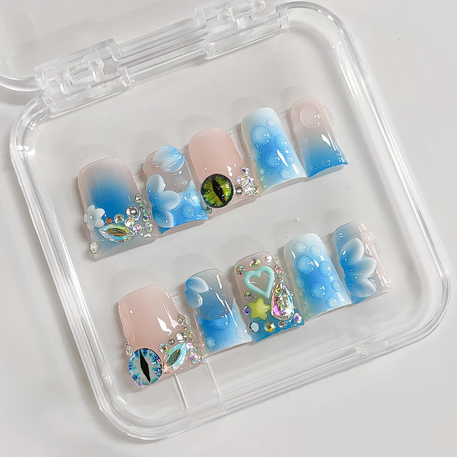 Uñas postizas a presión hechas a mano con diseño de pato corto 3D, uñas postizas acrílicas gruesas con punta francesa con diamantes de imitación, ojos de flores, diseños de uñas azules, resistentes