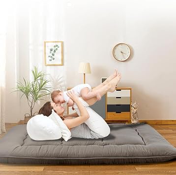 QQP Japanese Futon Floor Mattress Foldable Tatami Floor Mat Bed Portable Adults Kids Sleeping Pad Suitable for Camping, Guest Room, Floor Lounger Car Couch Bed- King, Grey