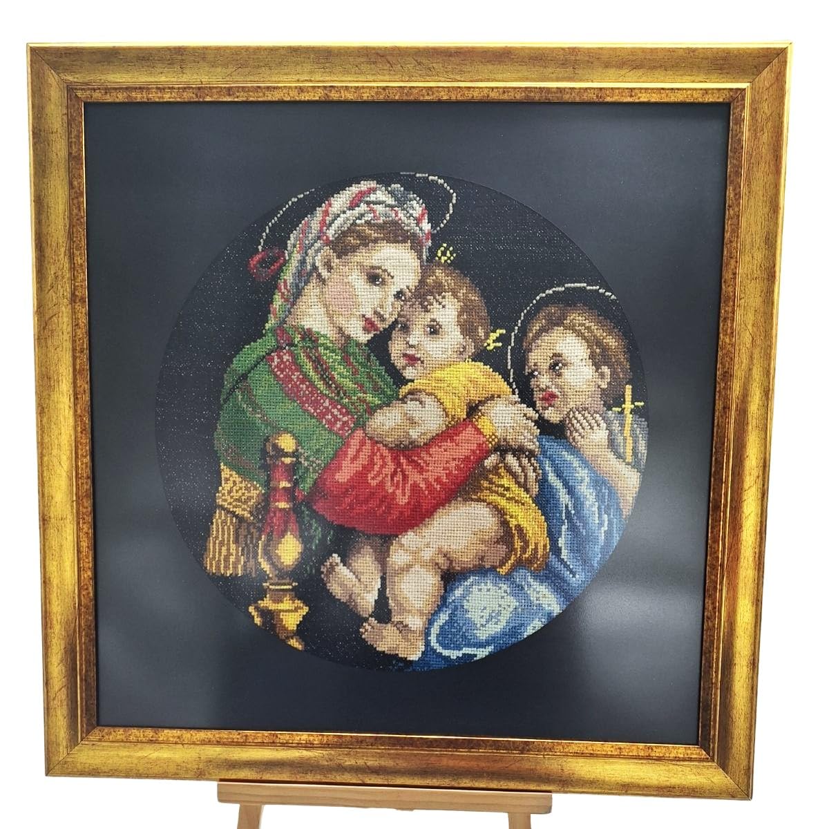 Haft Krzyżykowy Ręcznie Wykonany Madonna z Dzieciątkiem 50x50 cm Obraz Religijny w Złotej Ramie ze Szkłem Dekoracja Ścienna Unikat 1 Sztuka Angelos