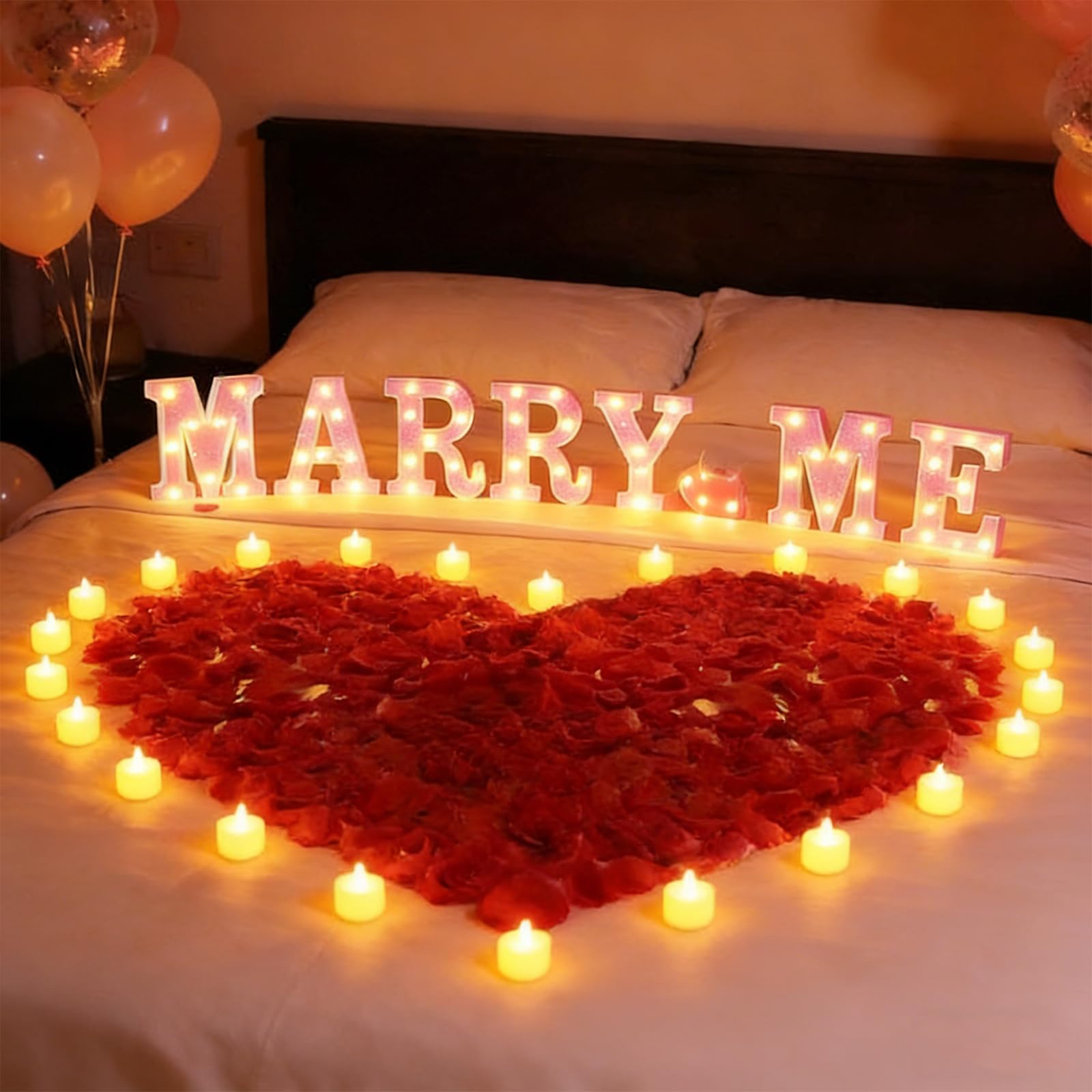 Marry Me Leuchtbuchstaben mit 2000 Künstlichen Rosenblüten,MARRY ME-Schild mit 24 flammenlosen Herzkerzen, LED Buchstabenlicht für Außenbereich Heiratsantrag Dekoration (MARRY ME)