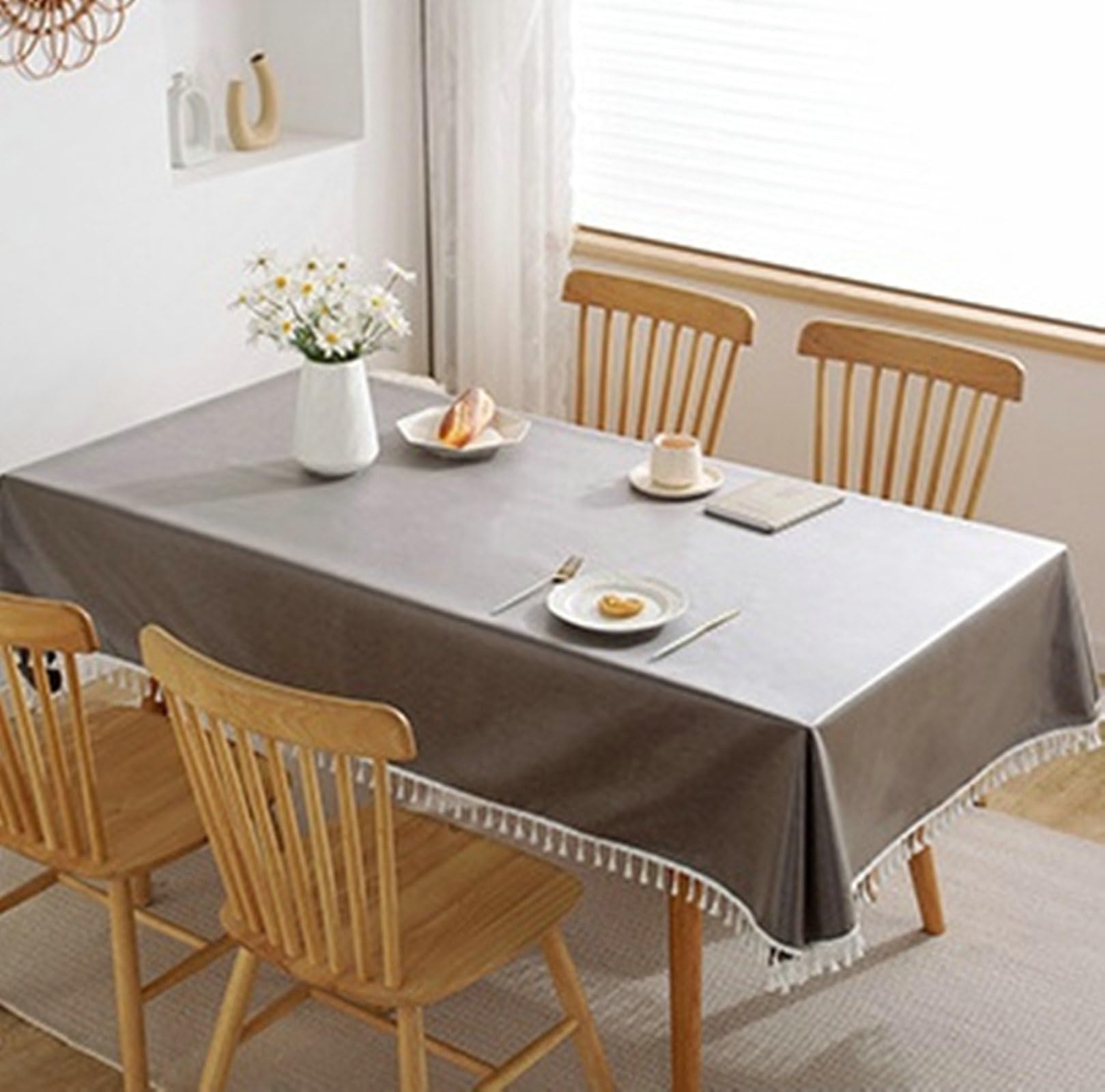 Tovaglia rettangolare, 135 x 180 cm, in poliestere, resistente al calore, tinta unita, con nappe, per uso interno ed esterno