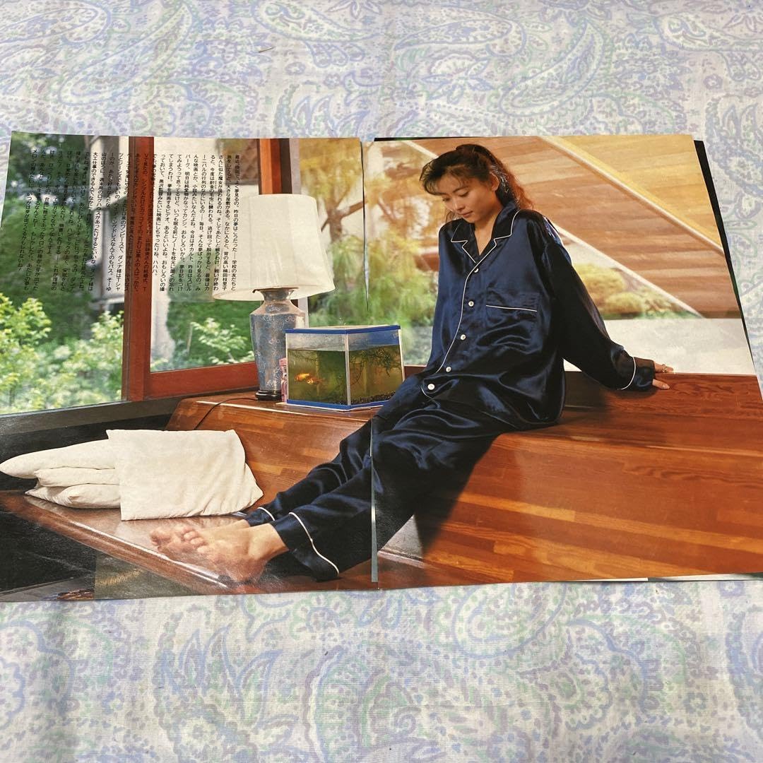 ▲中山美穂▲切り抜き▲ 切り抜き □ 中山美穂 □ 2P □ o53126s222 - メルカリ