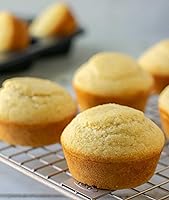 Vista 4 de White Lily Mezcla de harina de maíz blanca con suero de leche autoelevable enriquecida (paquete de 2)