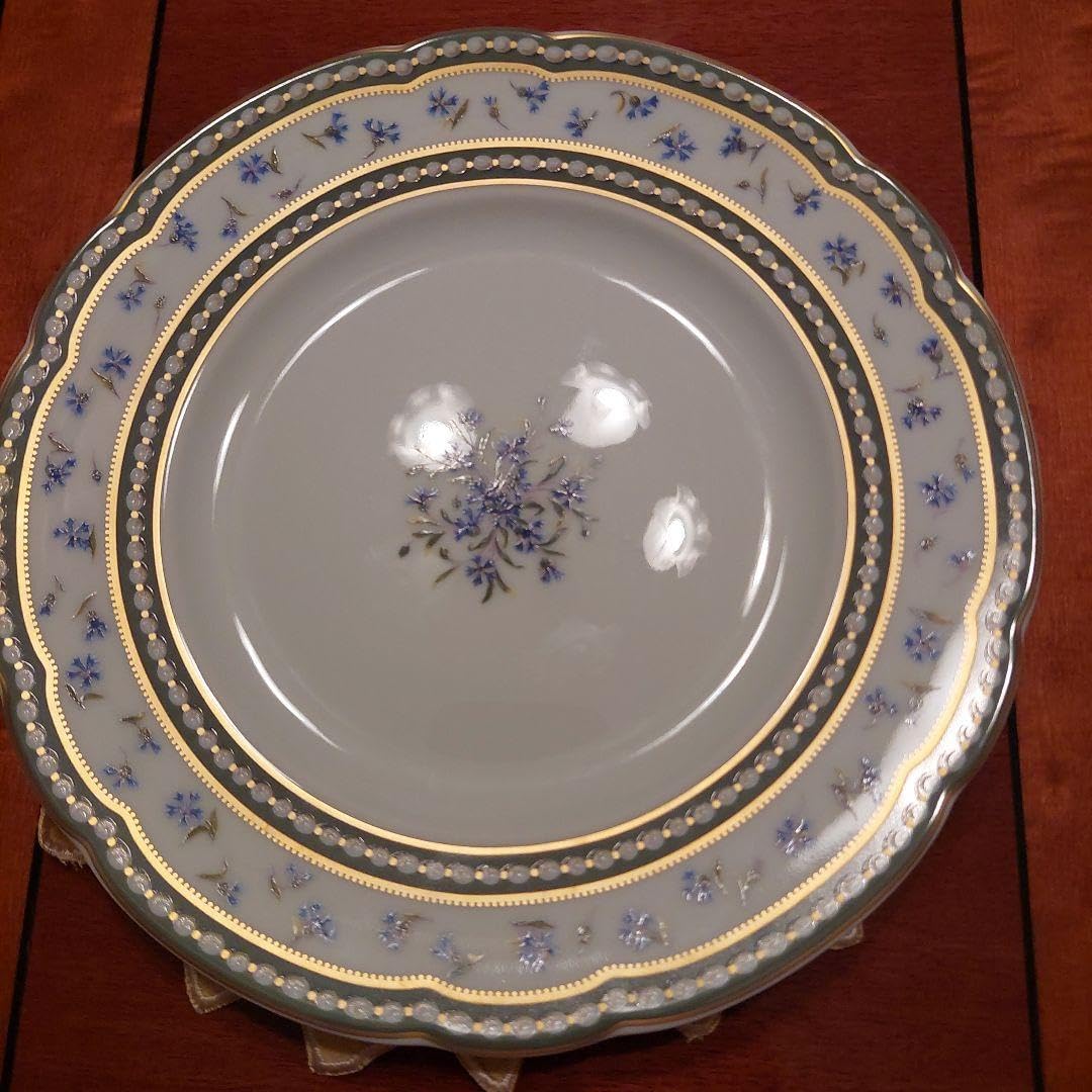 ロワイヤルリモージュ　小物入れ　矢車菊と真珠 リモージュ ロワイヤル 陶器小物入れ 矢車草と真珠 Limoges Limoges