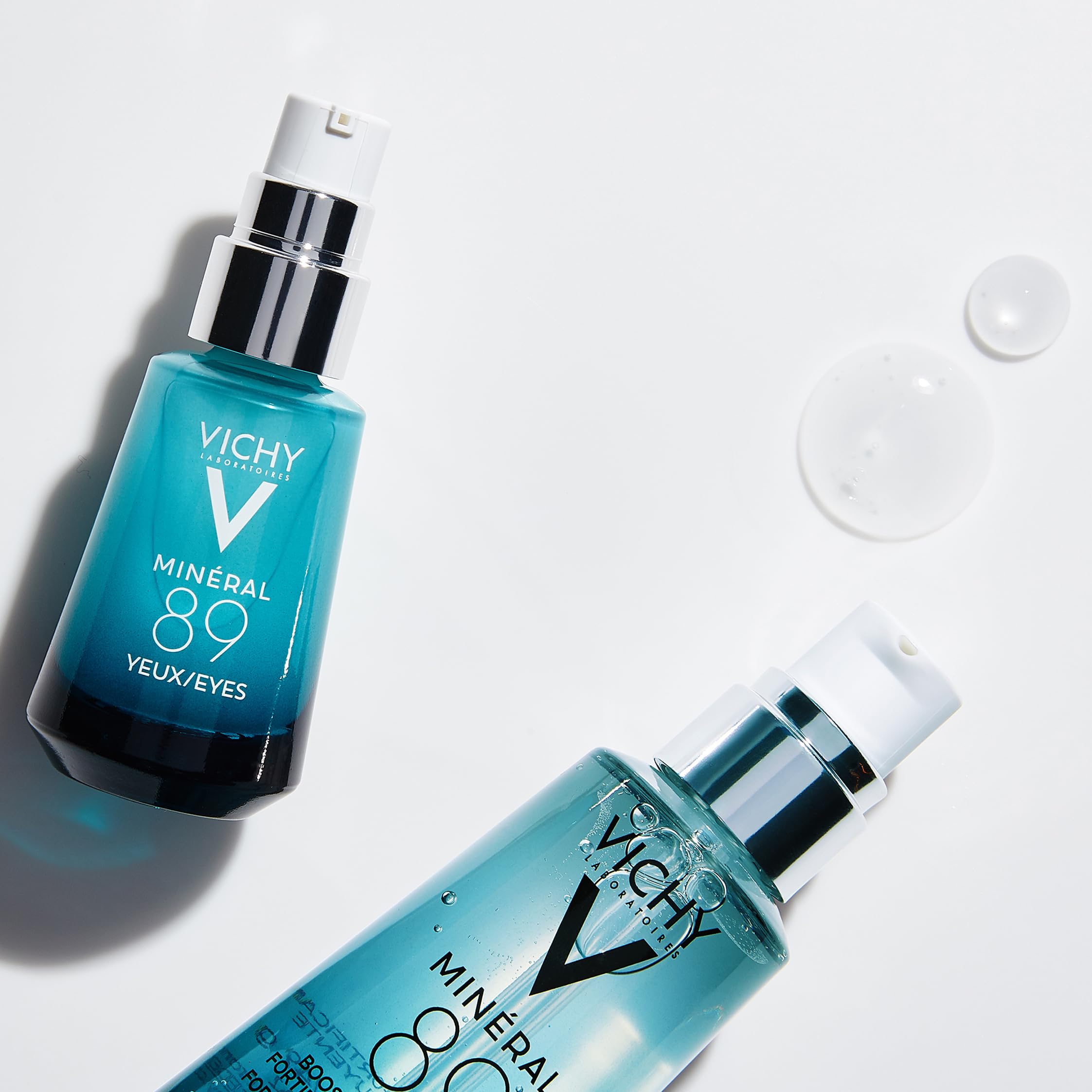 Vichy Minéral 89, Gel Occhi Fortificante, Per Tutti i Tipi di Pelle, 8H di Idratazione, Riduce Borse, Occhiaie e Linee Sottili, Con Caffeina, Acido Ialuronico e Acqua Vulcanica, 15 ml