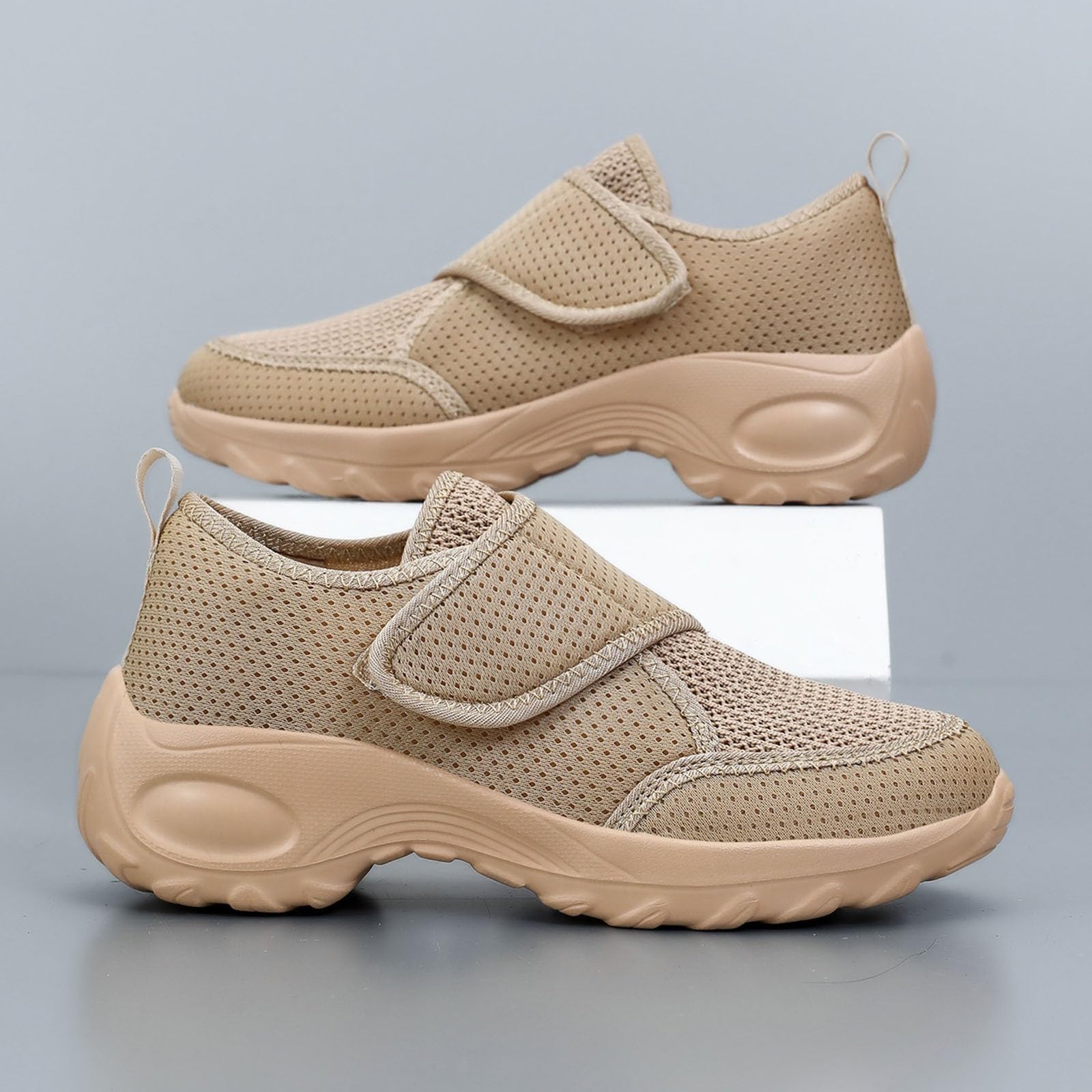 Chaussures orthopédiques pour femme - Coupe large - En maille - Antidérapantes - Confortables et respirantes - Soutien de la voûte plantaire - Légères et décontractées