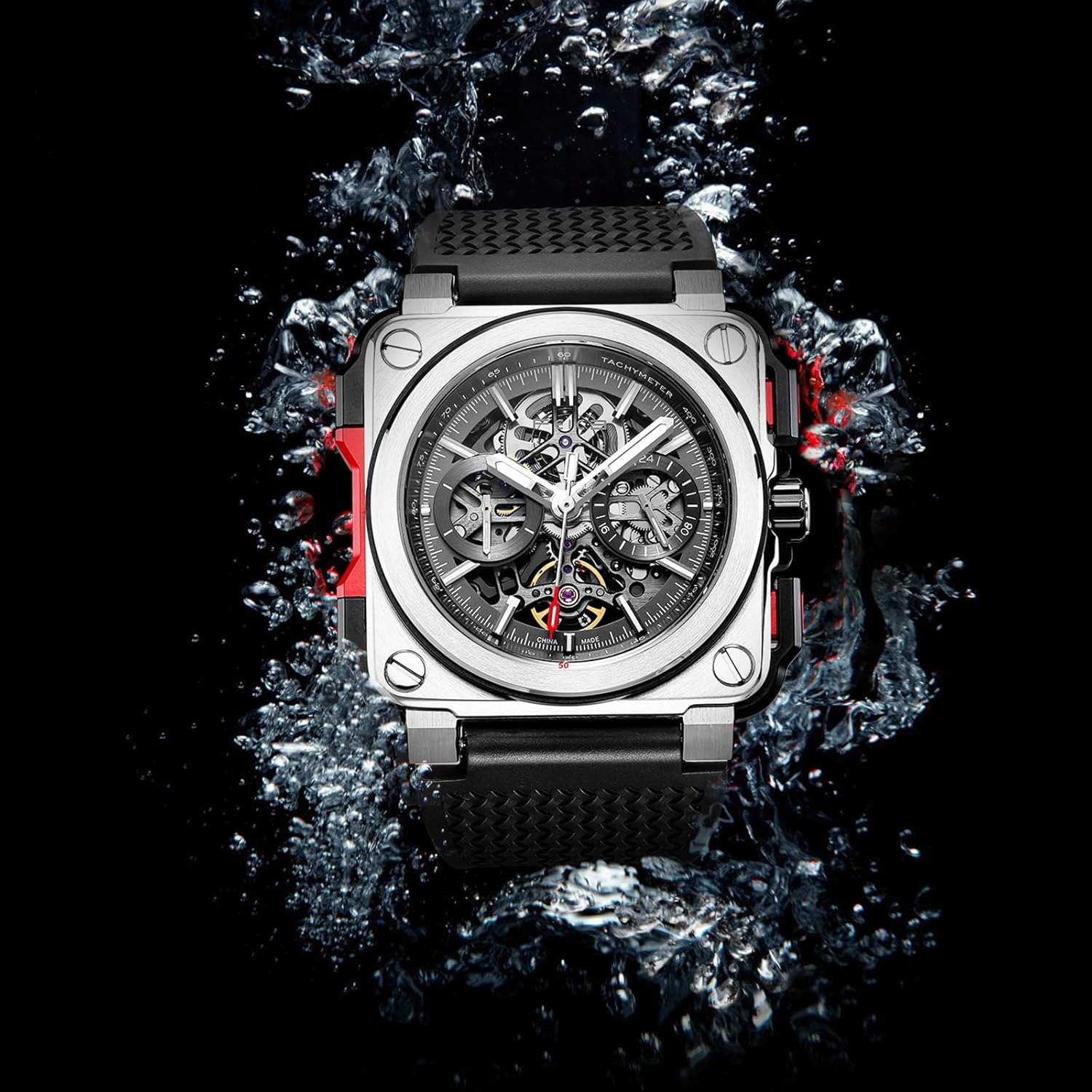 FEICE FM507 watch submerged in water, demonstrating its water resistance