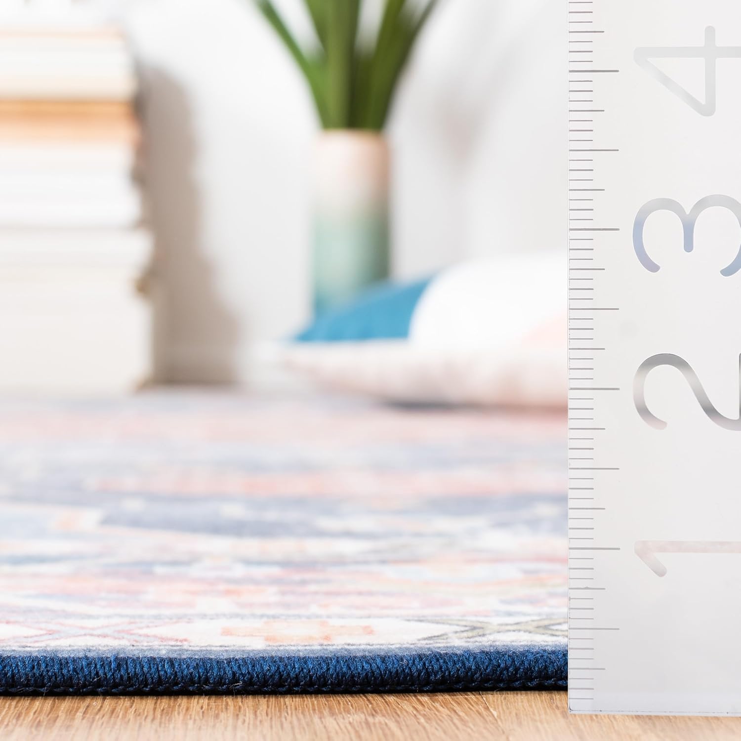 SAFAVIEH Washable Rug Tucson Collection - 6' x 9', Blue & Rust, Slip Resistant & Easy to Clean, Ideal for Living Room, Bedroom, Dining Space (TSN110M)