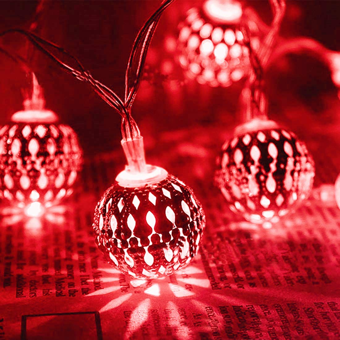 OKQYIMAQQ Solar Metal Ball String Lights Outdoor, 6m 30LED Solar Metal Ball Globe String Lights Waterproof 8 Mode for Garden Yard (Red)