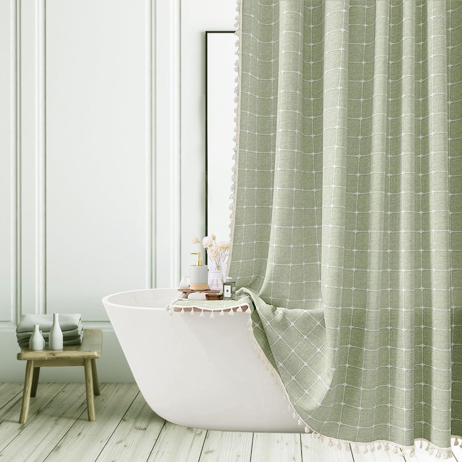 Farmhouse Plaid Shower Curtain - Boho Checkered Fabric Shower Curtains for Bathroom, Cute Wrinkle Free Bathroom Curtain Set with Tassel - Bohemian Vintage Shower Curtain Extra Long XL 71x83